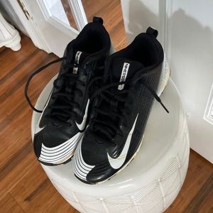 Nike vapor size 6 baseball/softball cleats